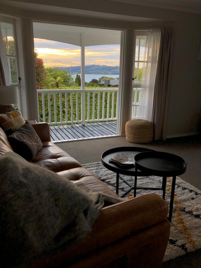 2Mins To Lakefront Family Retreat Таупо Екстериор снимка
